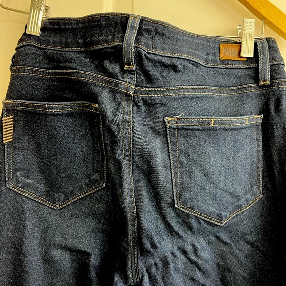 Dark wash Paige jeans - Picture 3 of 4